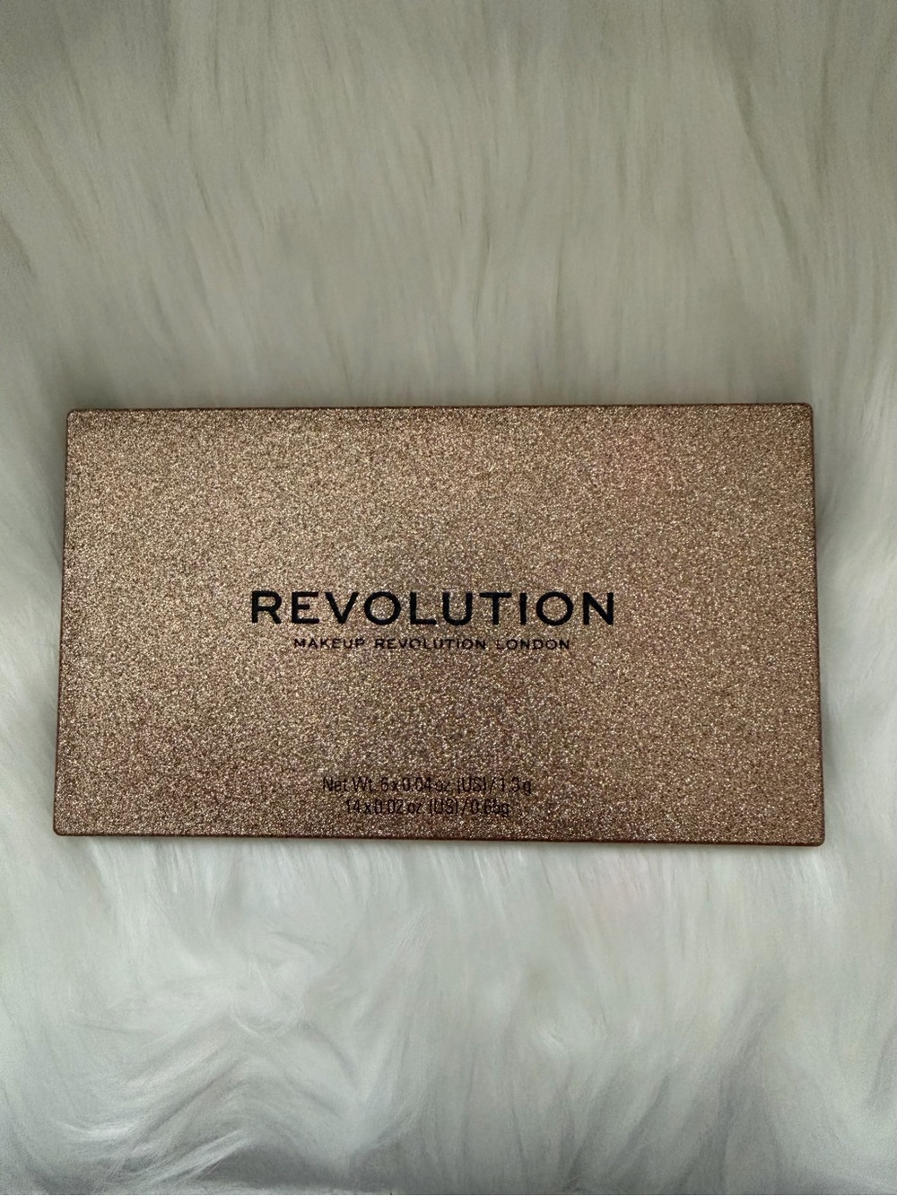 Revolution Makeup Palette - Precious Stone Rose Quartz